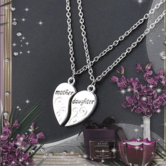 MOTHER AND DAUGHTER NECKLACES - Picture 2 of 5